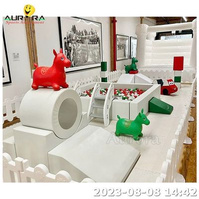 comprare Attrezzature per gioco morbido Indoor Soft Play Square White Bounce House Pit Ball Con Slide online manufacture