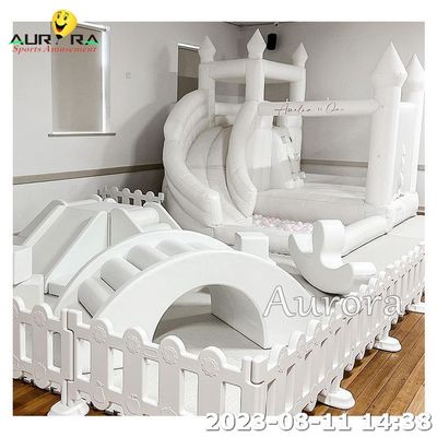ซื้อ อุปกรณ์เด็กสนามเด็กกลางแจ้ง Soft Play Sets White Soft Play With Bounce online manufacture