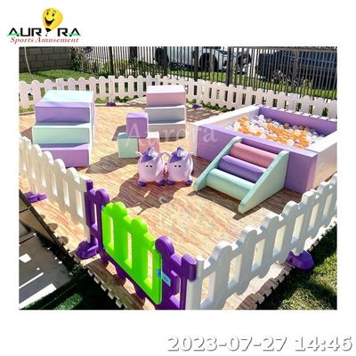 อุปกรณ์บอลปิท Pool รั้วเล่นอ่อนสําหรับเด็ก ขาว Soft Play บอลปิท