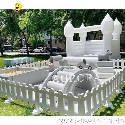 สีเทาและสีขาว Soft Play โฟมบันไดบล็อคเด็ก อุปกรณ์สนามเด็กในบ้าน