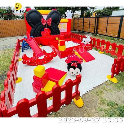 อุปกรณ์เล่นอ่อนแบบอัดลมสําหรับเด็ก พร้อมกับป้อมปราสาท Bouncy ปาร์ตี้วันเกิดภายในภายนอก