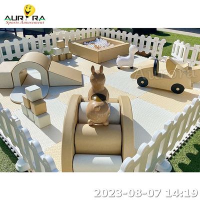 Equipaggiamento per giochi soft al chiuso ad alta sicurezza con set per bambini per scalatori di recinzioni bianche