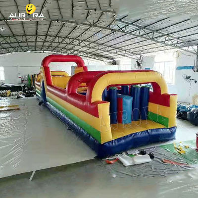 สนามแข่งขันอุปสรรคสําหรับเด็ก